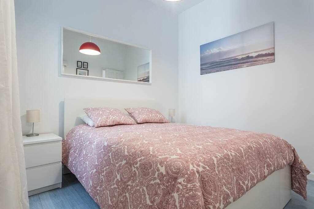Апартаменты Apartamento Confortable En Atocha Мадрид Экстерьер фото