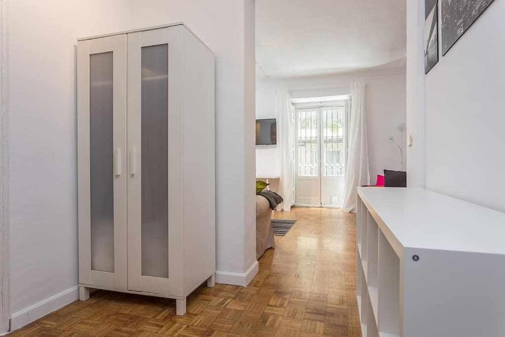 Апартаменты Apartamento Confortable En Atocha Мадрид Экстерьер фото