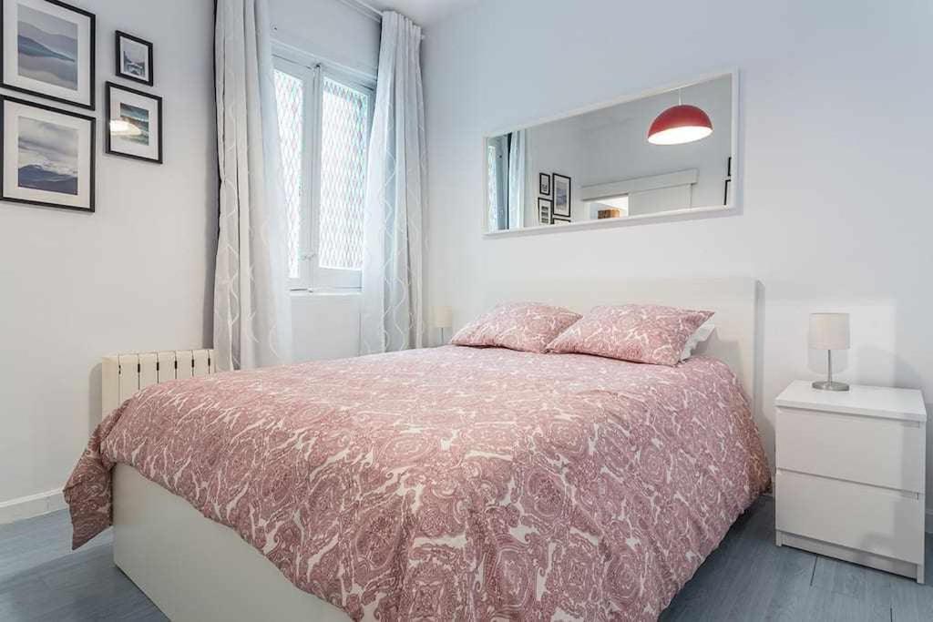 Апартаменты Apartamento Confortable En Atocha Мадрид Экстерьер фото